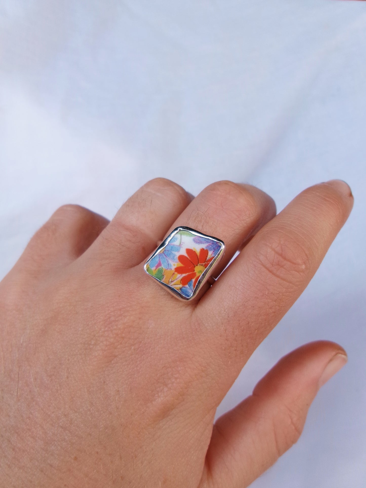 Meadow teacup ring