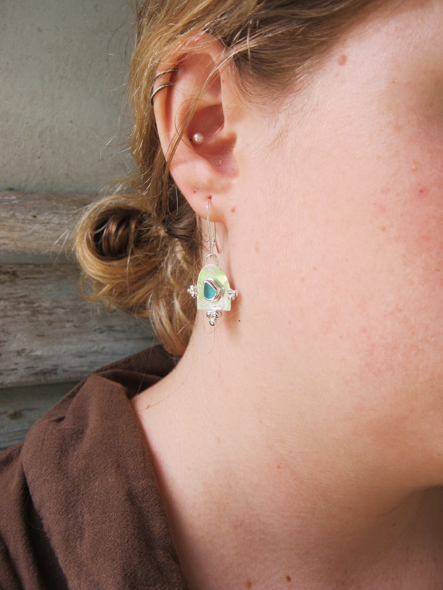 Oceania arch earring