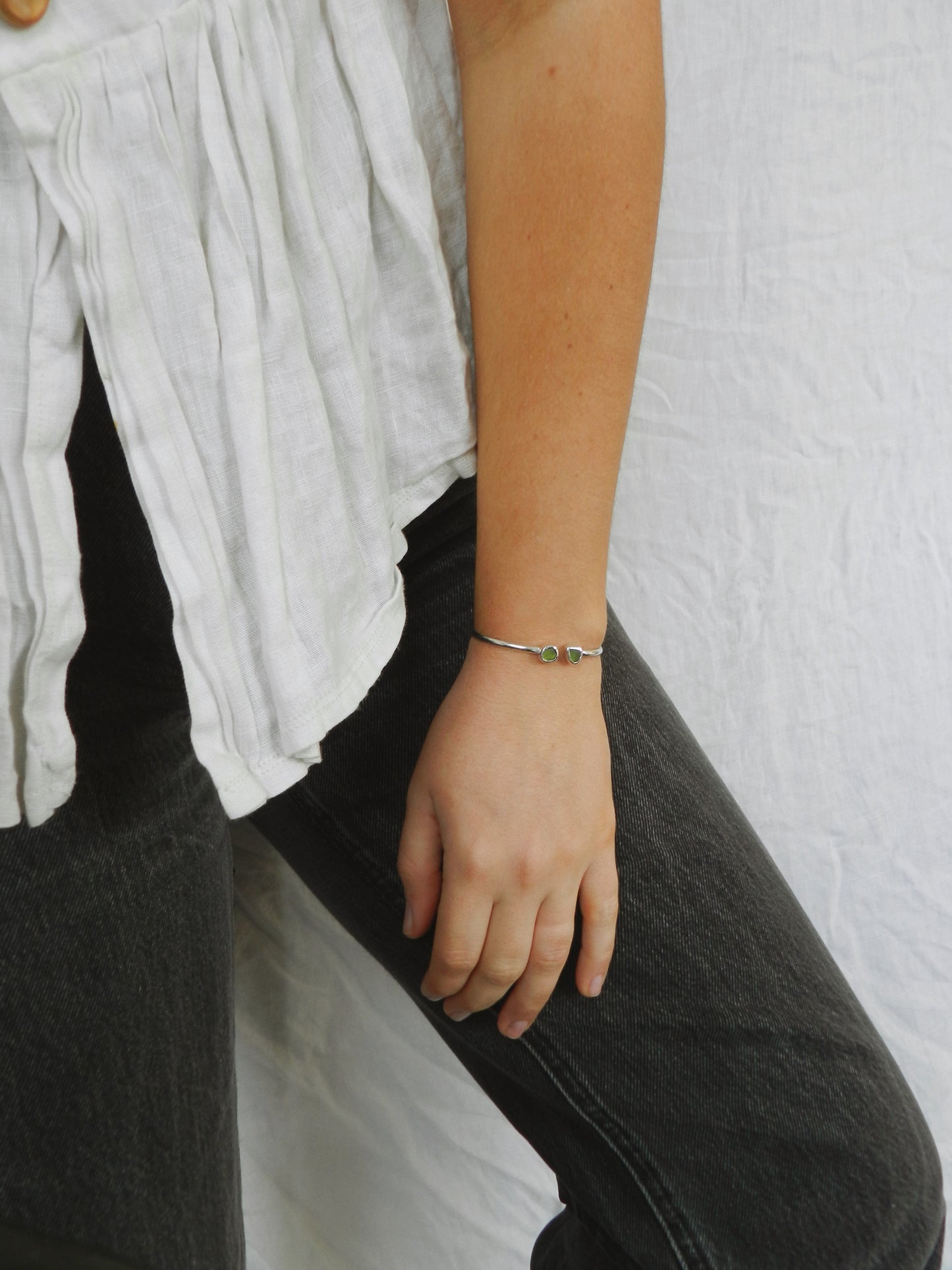 Seaglass Bangle - Olive