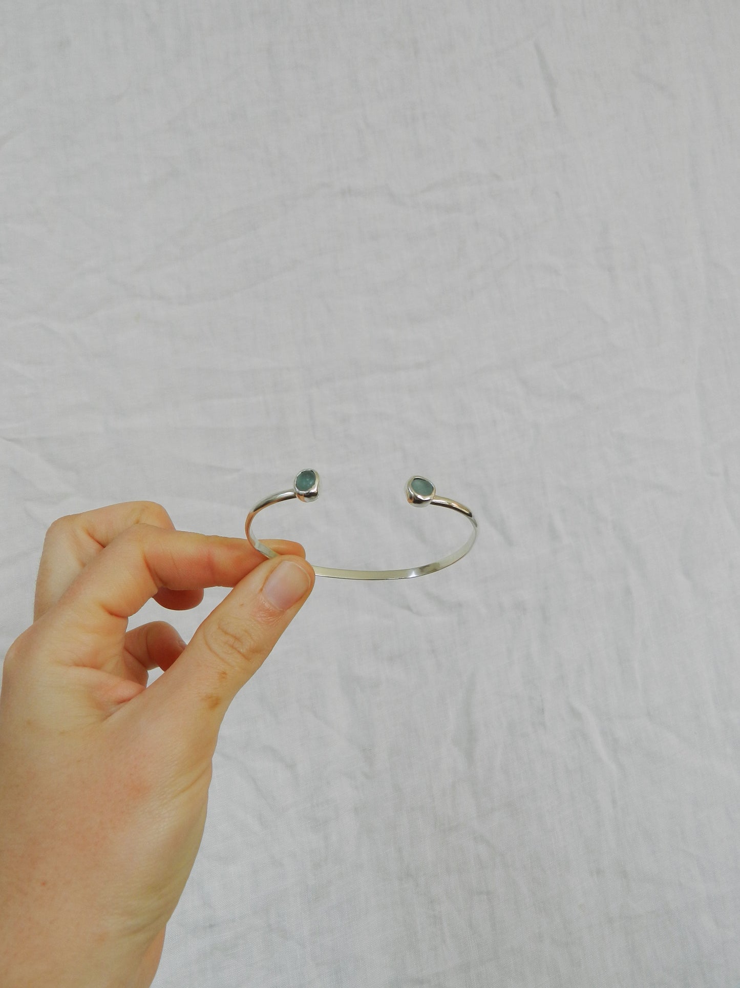 Seaglass Bangle - Skyla