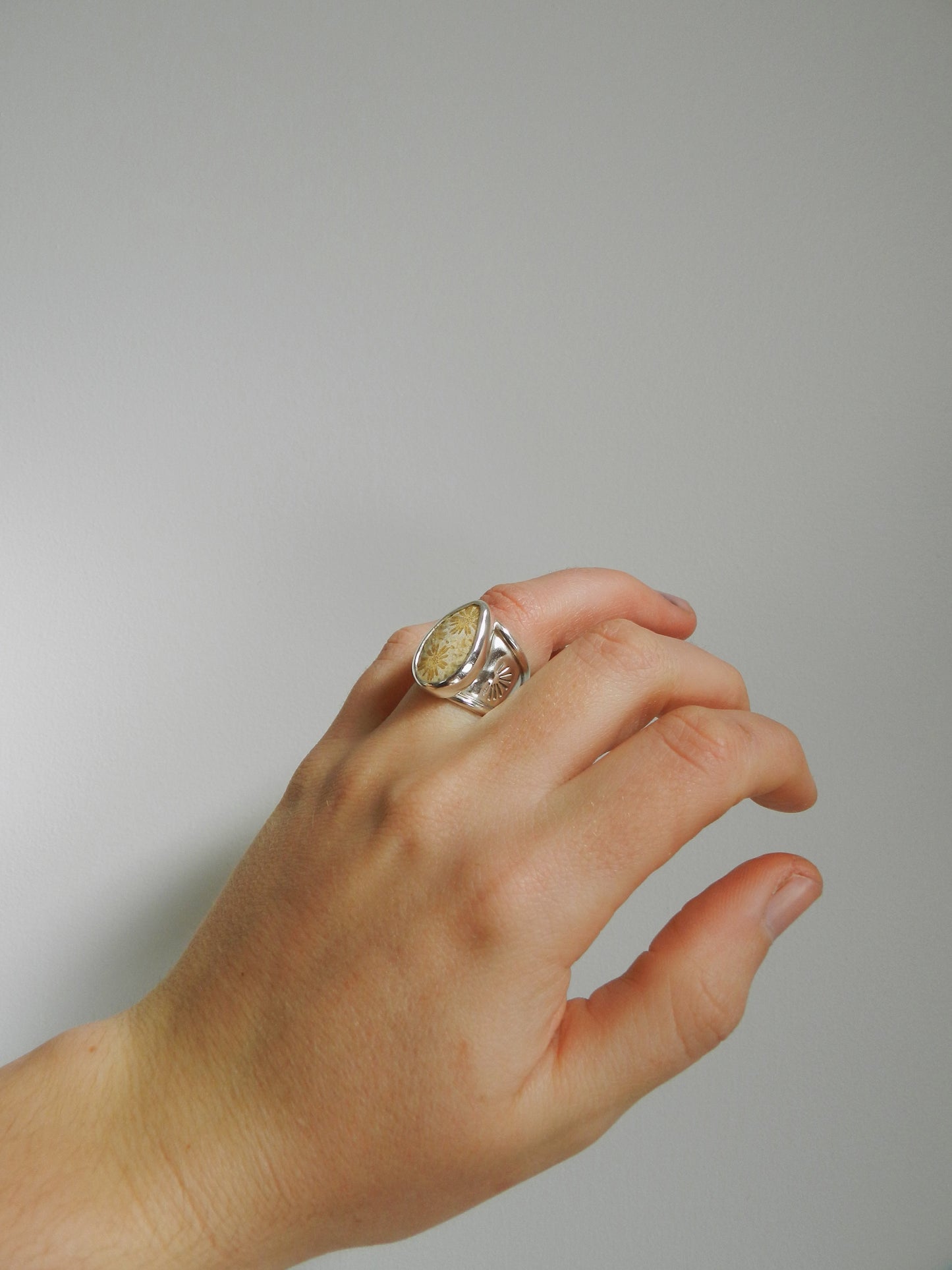 Zeya Ring