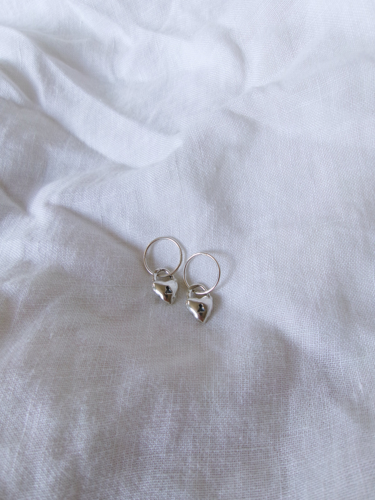 Treacherous Heart Charm Earring
