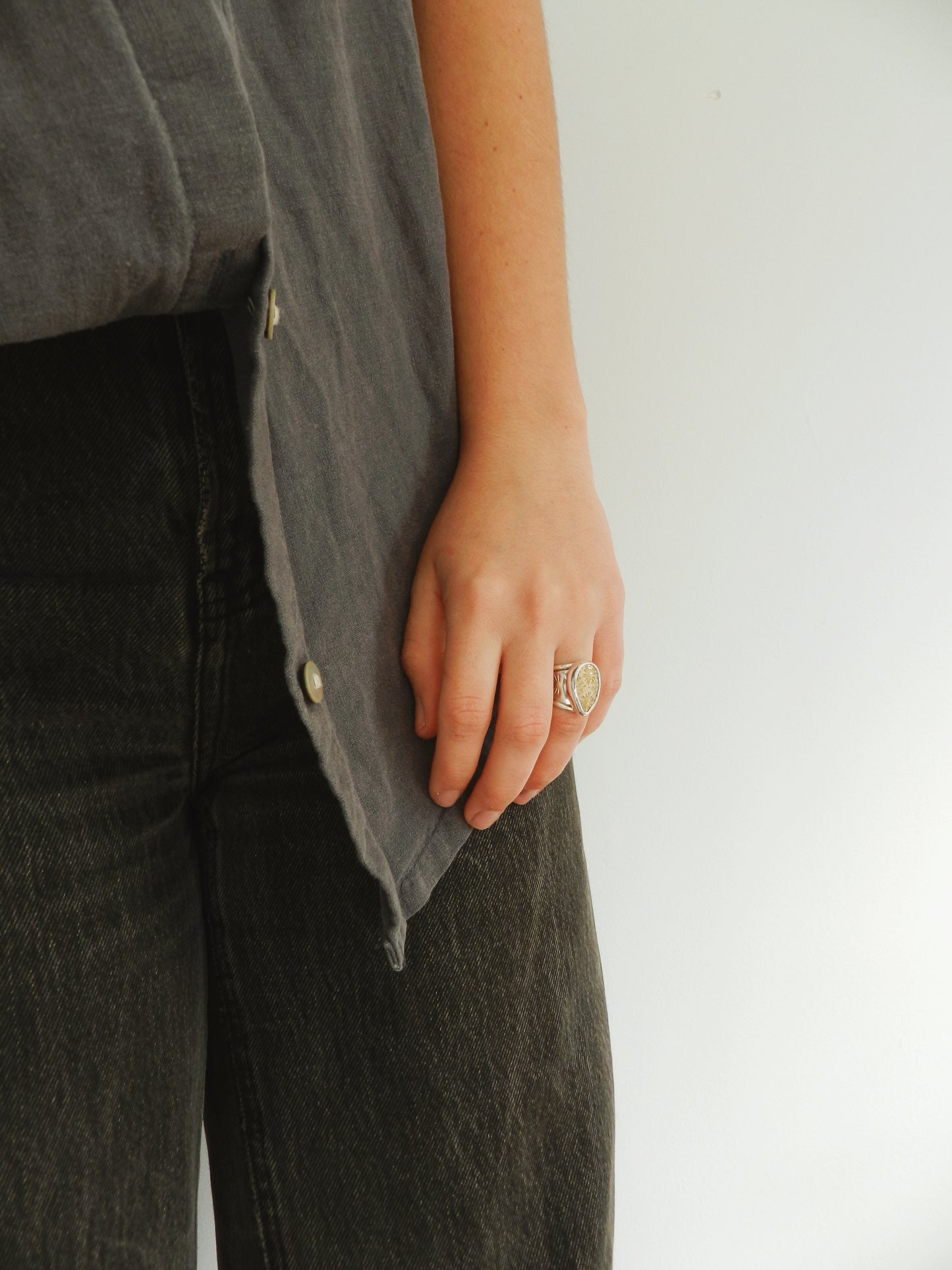 Zeya Ring