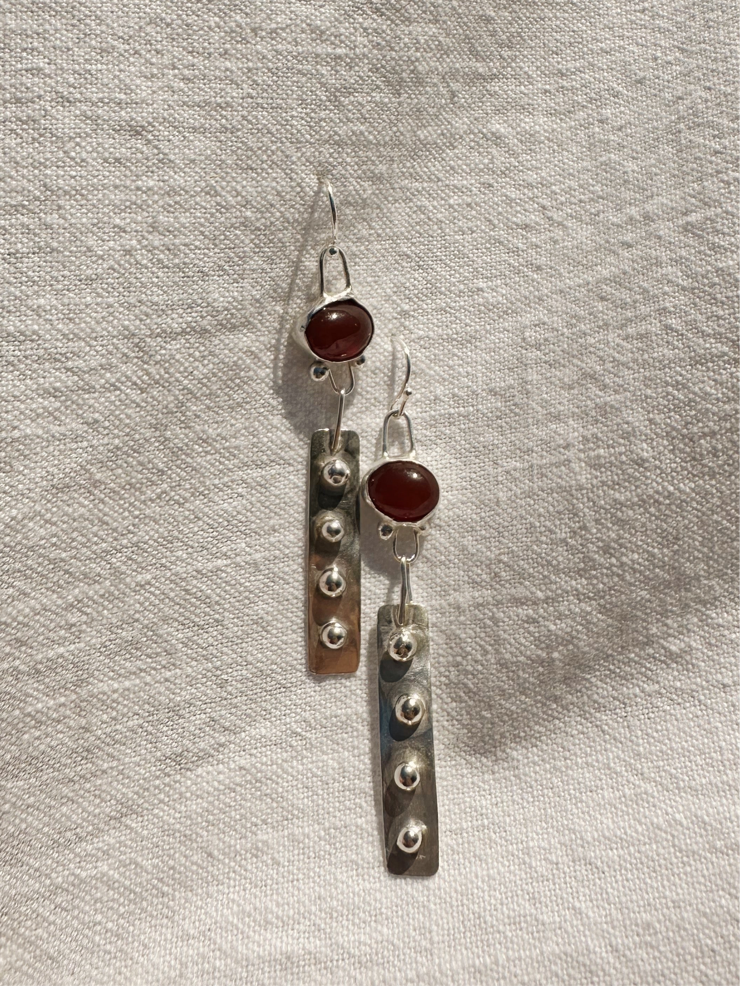 Pinot noir dangle earring