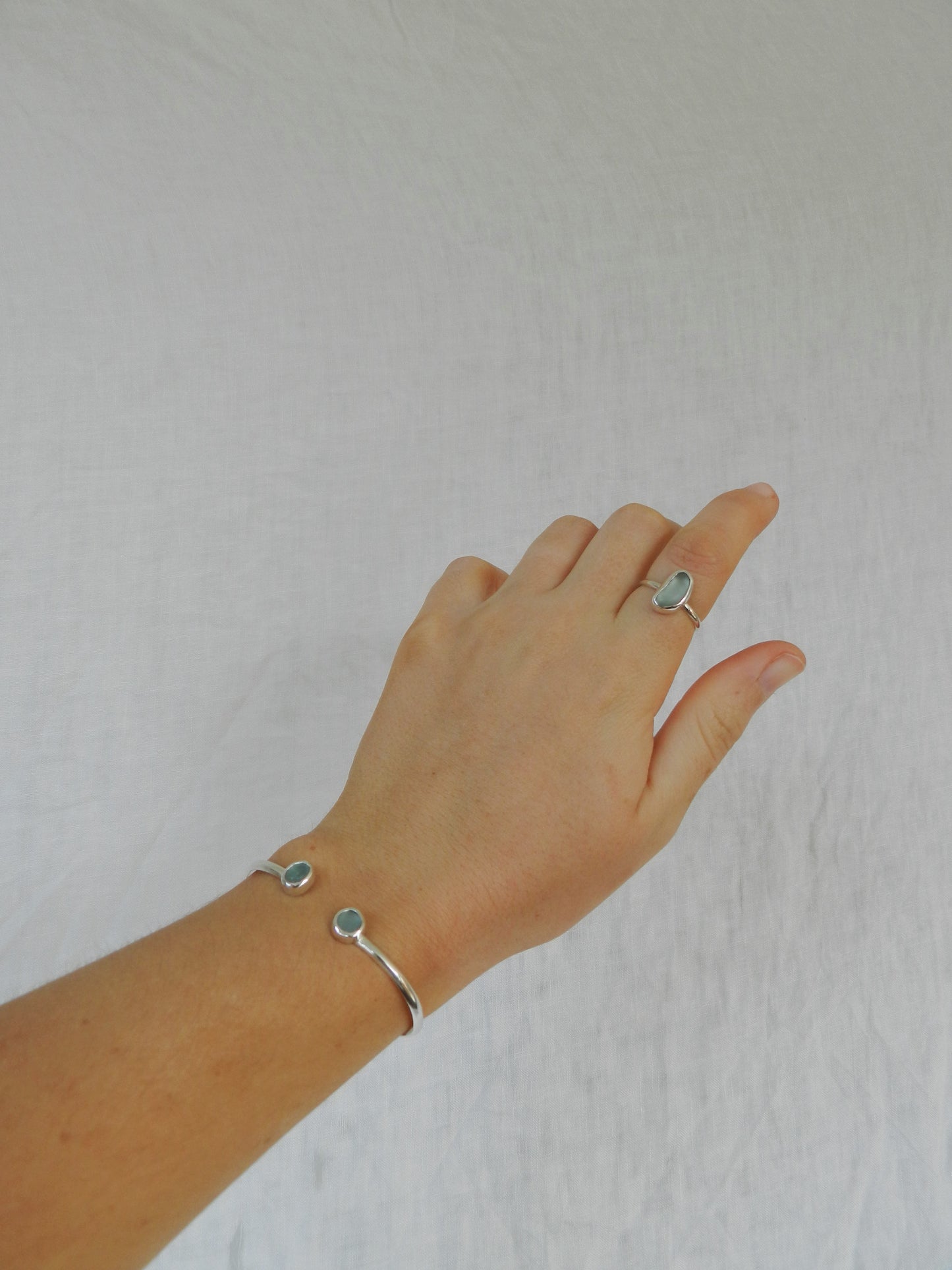 Seaglass Bangle - Skyla