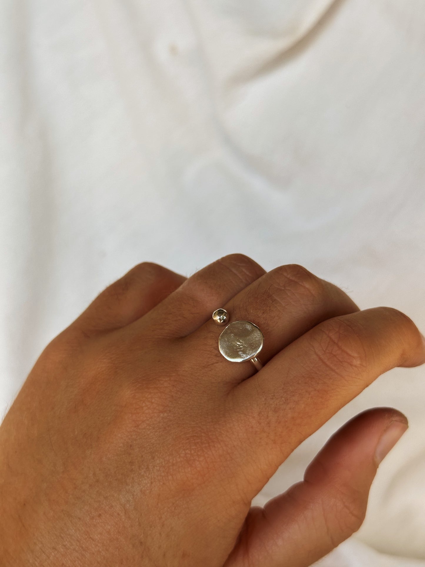 Pebble ring