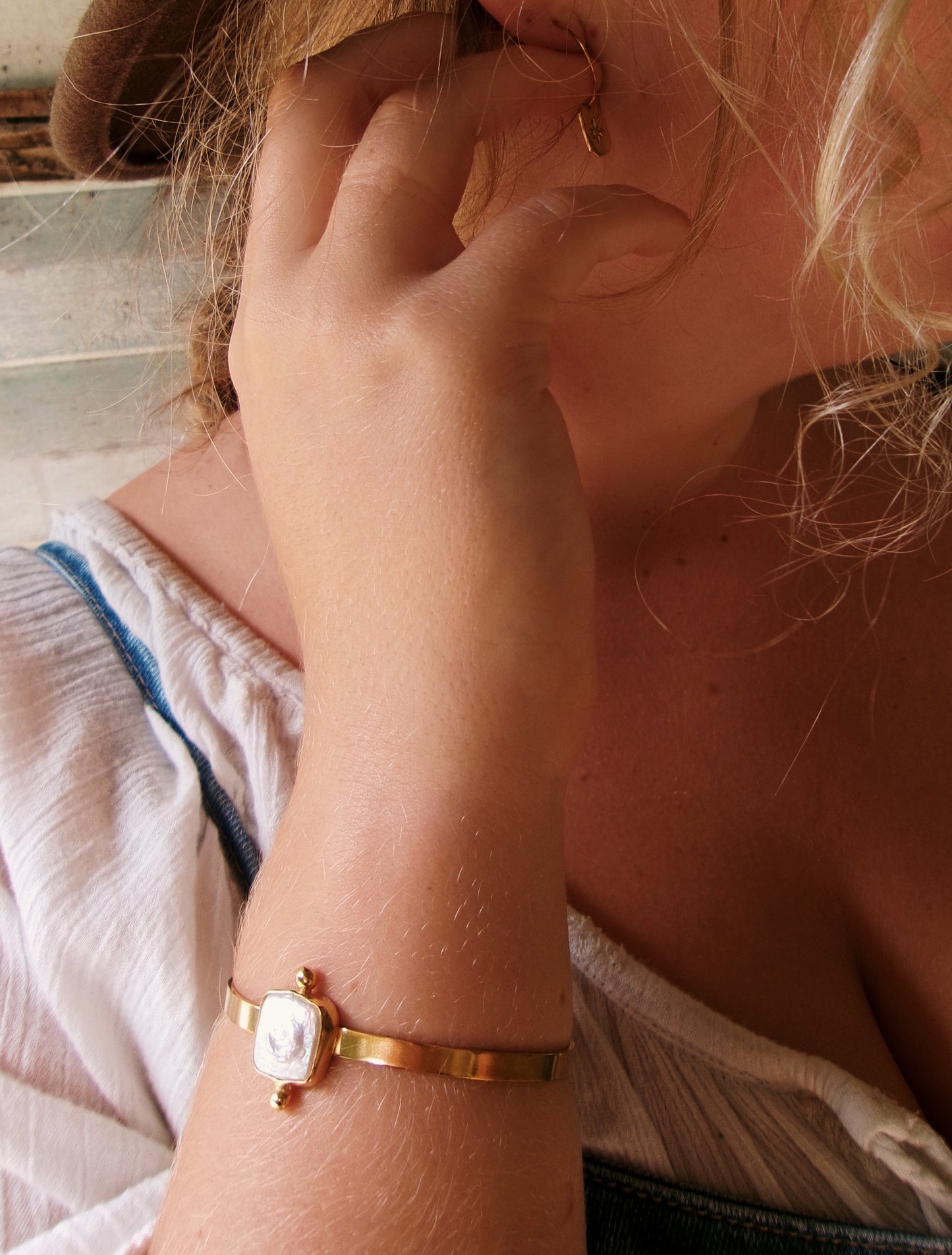 Radiance cuff