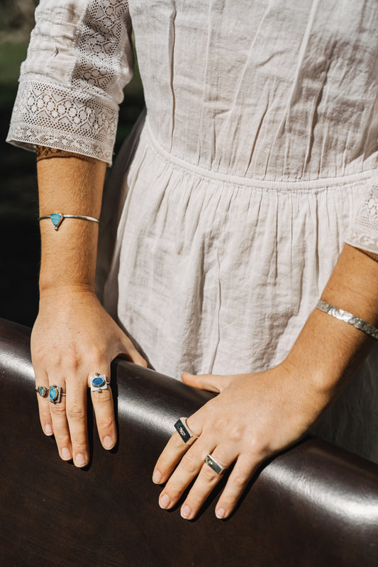 Hammered bangle/cuff