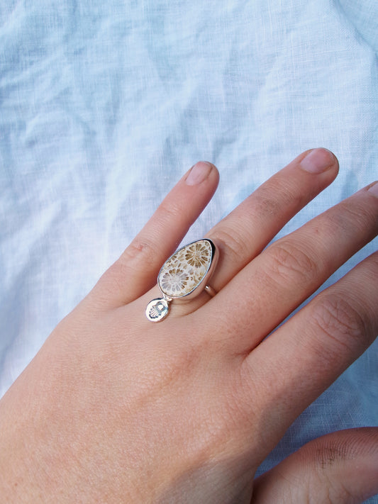 Stoneflower Ring
