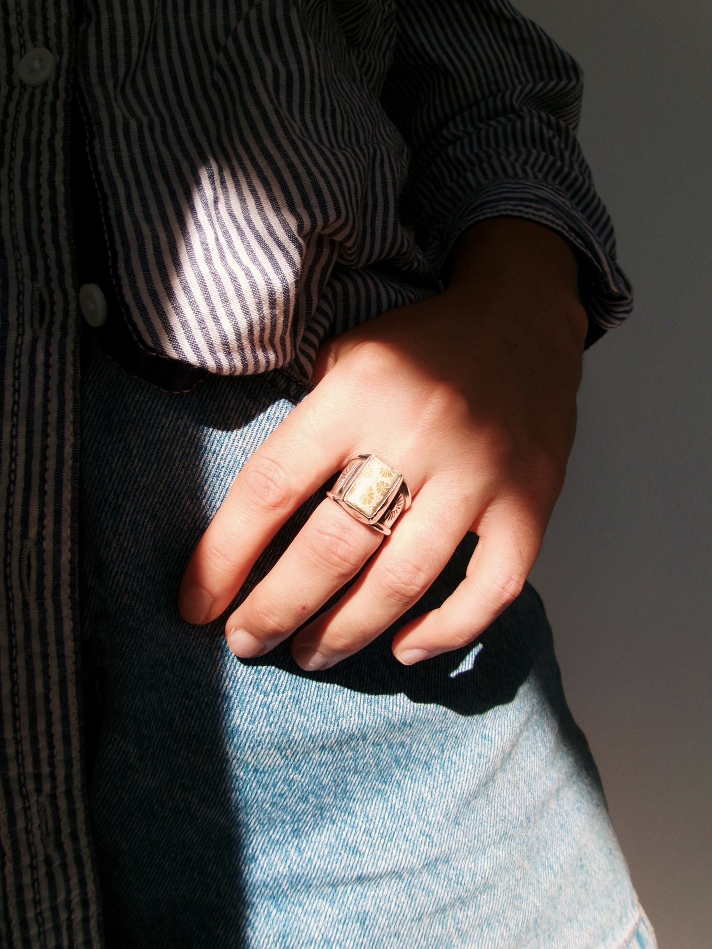 Zeya Ring