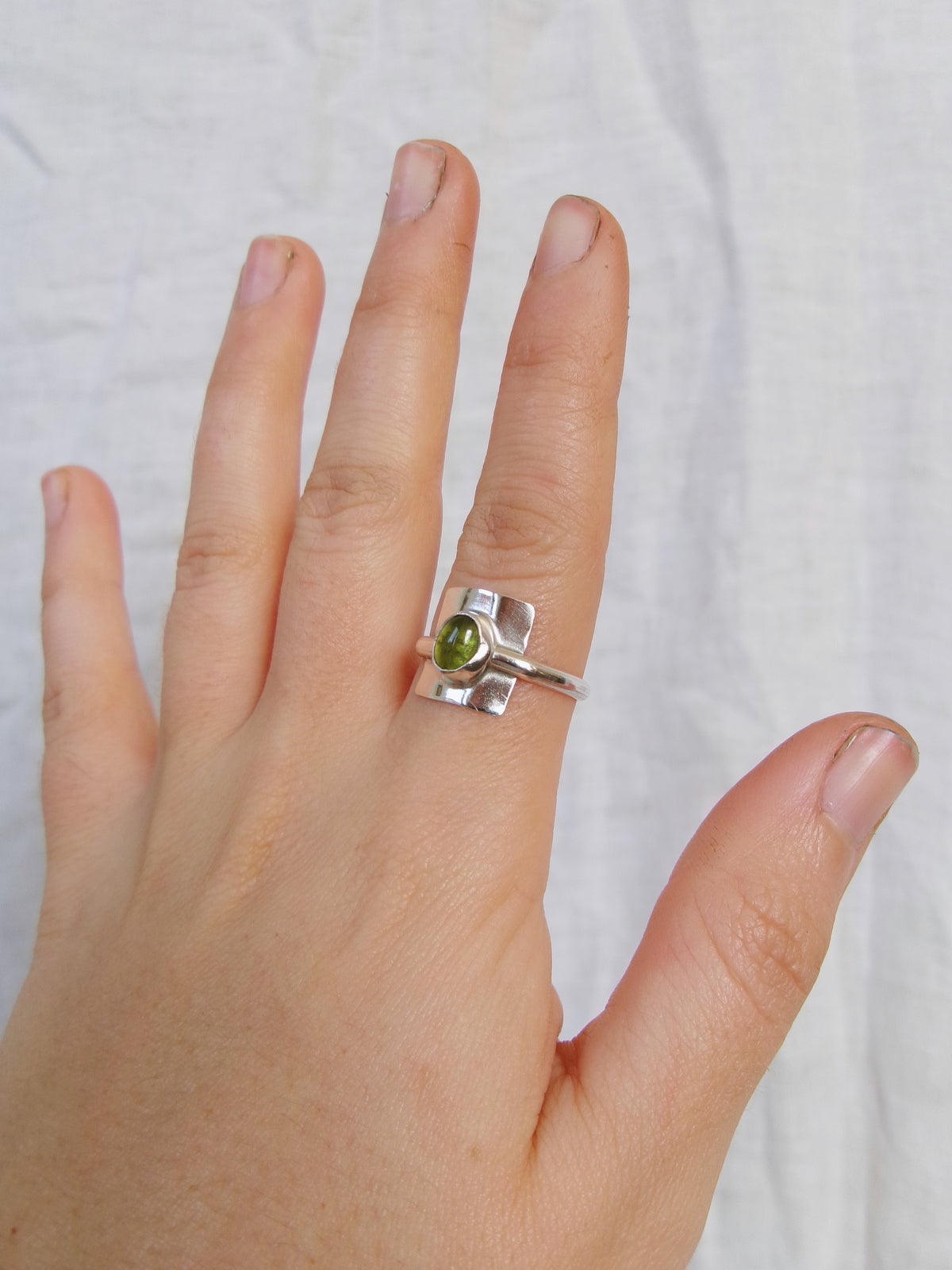 Shielded Ring - Peridot