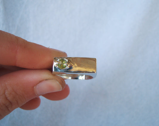 Peridot Signet