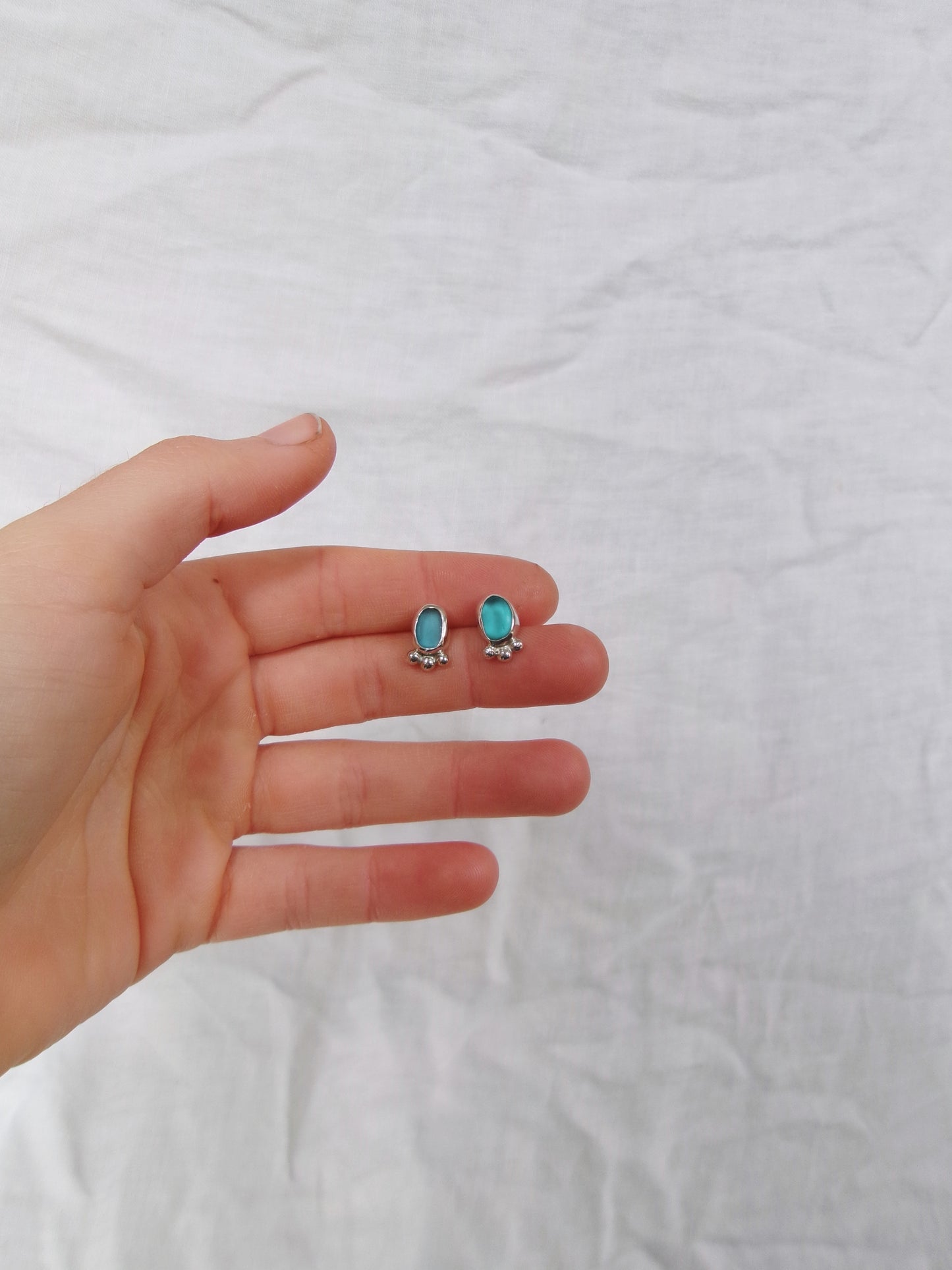 Oceania dotty studs