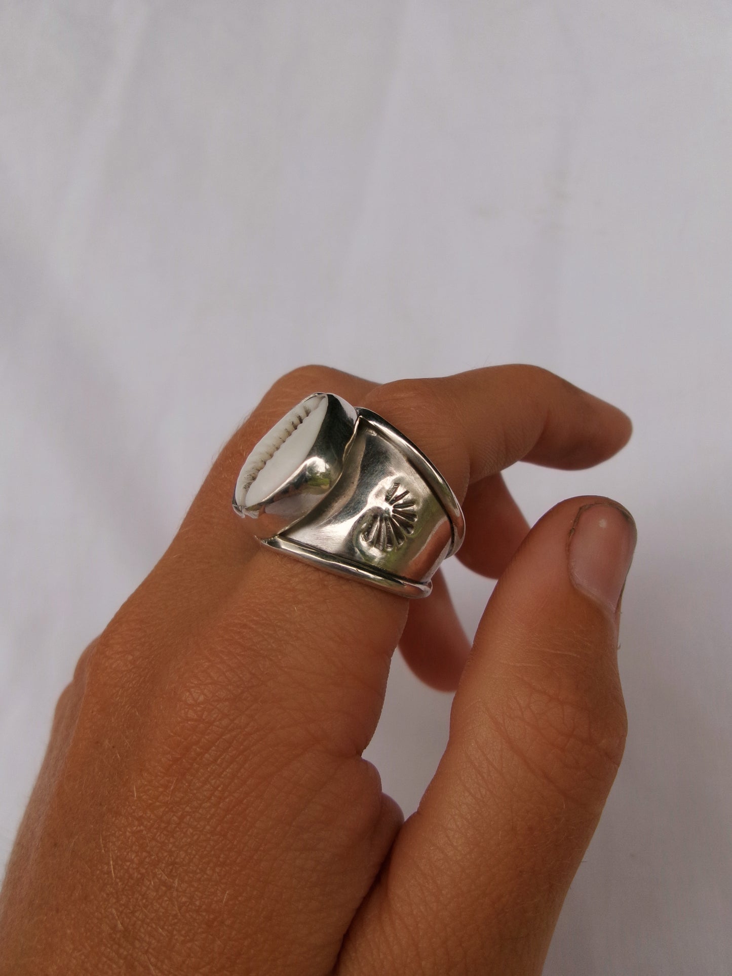 Zeya Ring